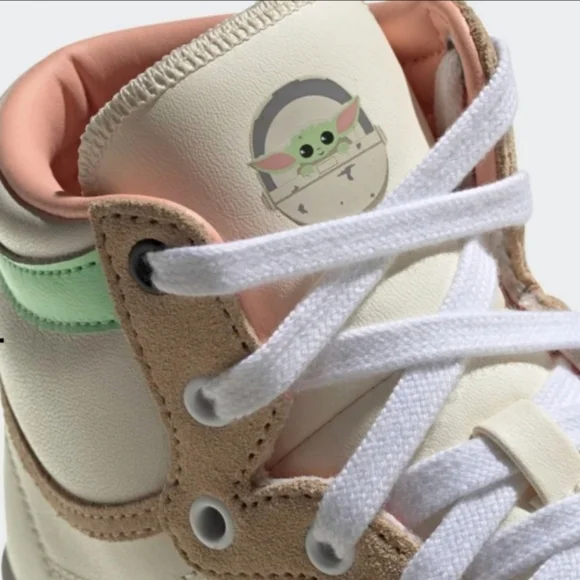 Star Wars X Top Ten High Kids "The Child" Sz5 - Picture 4 of 4